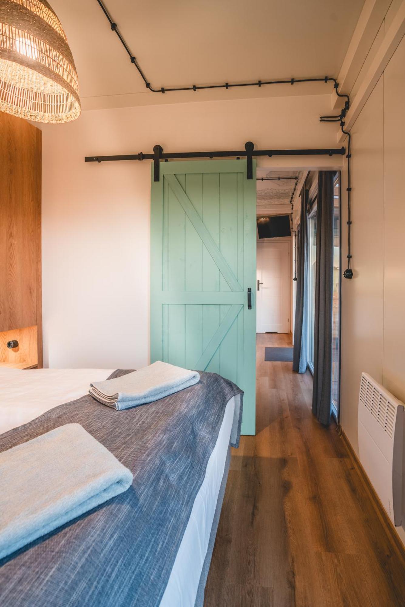 Rresort Holiday Homes Ревал Екстериор снимка